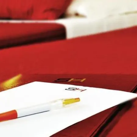 Scott House Отель Рим