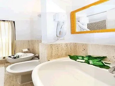 Hotel Scott House 3*