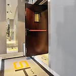 Hotel Scott House 3*