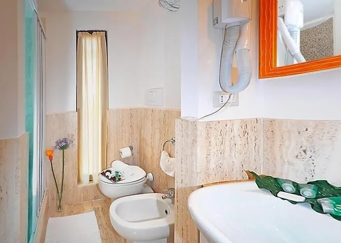 Szálloda Scott House 3*